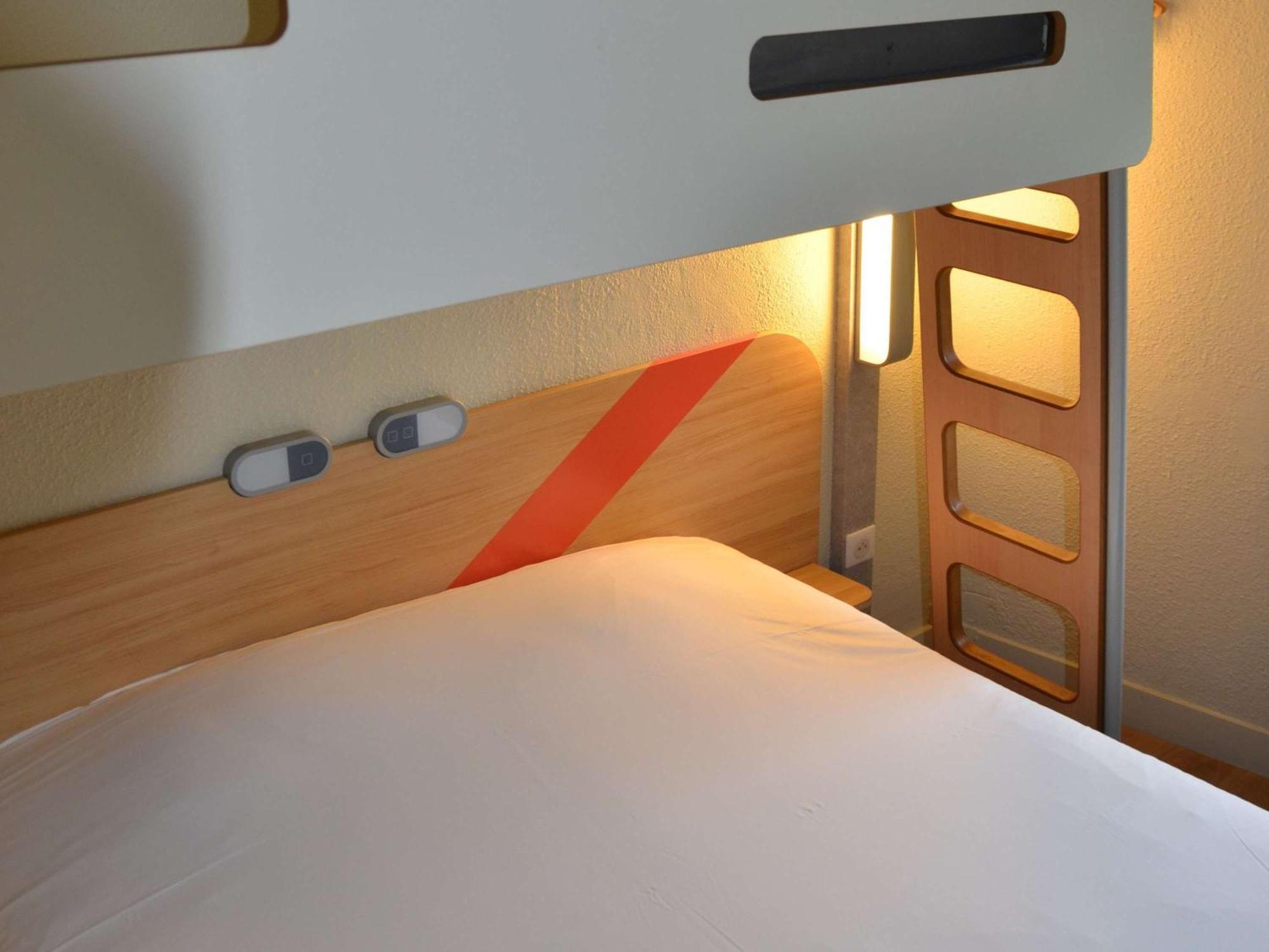 Ibis Budget Rouen Nord Isneauville Exteriör bild